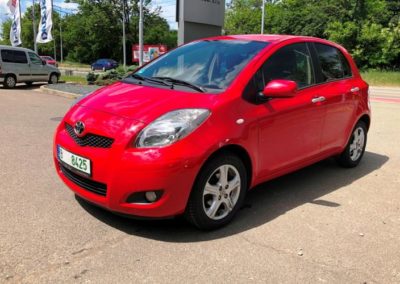 Toyota Yaris 5D automat
